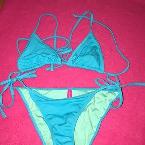 Blue bikini 👙